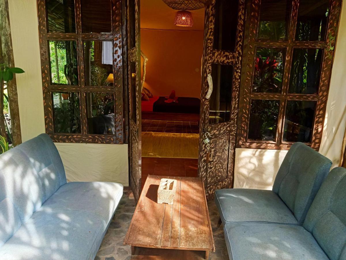 Funky Place Lovina Beach Extérieur photo